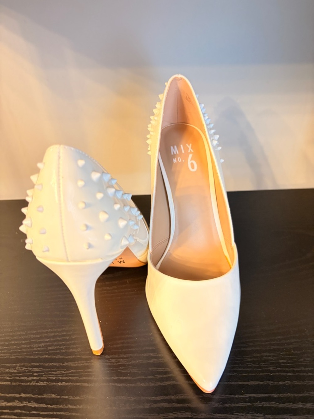 Mix No. 6 White Pointed-Toe Studded Pumps